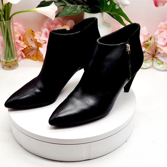 Nine West Yames Leather Pointed Toe Booties Size 8.5 - Picture 3 of 16
